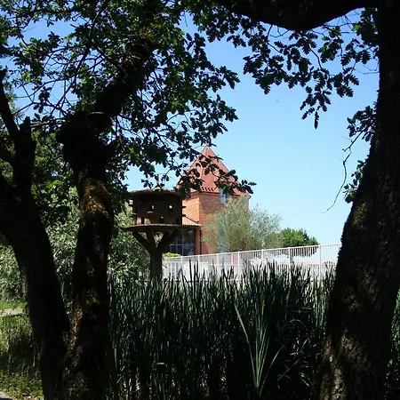 Les Ecuries De La Tour 3*