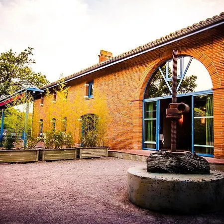 Les Ecuries De La Tour 3* Mondonville