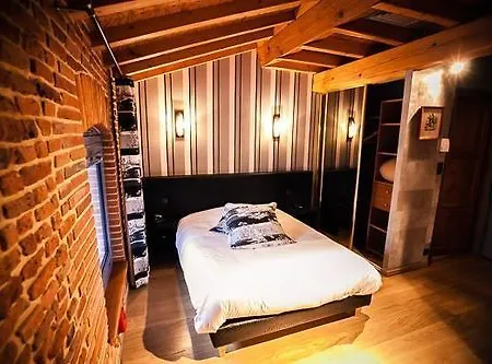 Hotel Les Ecuries De La Tour