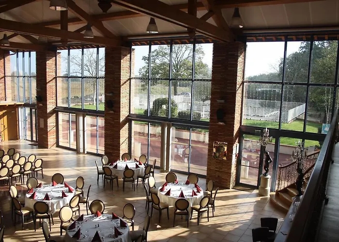 Hotel Les Ecuries De La Tour