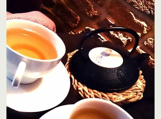 Les Ecuries De La Tour 3*